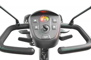 AKTIV DEUTSCHLAND CAPRI HMV, 6 Km Reisemobil