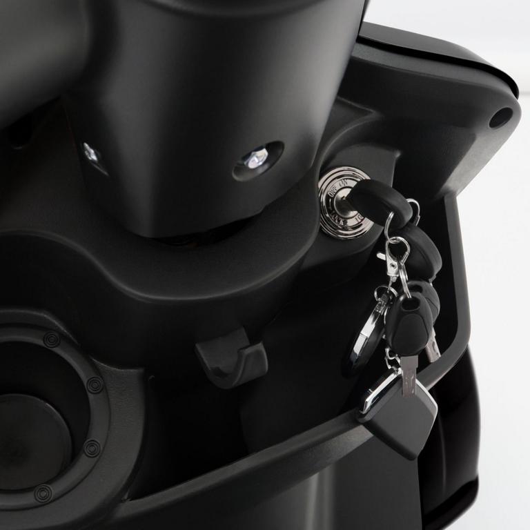 e-trike-25v2-r31-detail-schwarz-005-jpg_1920x1920 e-trike-25v2-r31-detail-schwarz-005-jpg_1920x1920