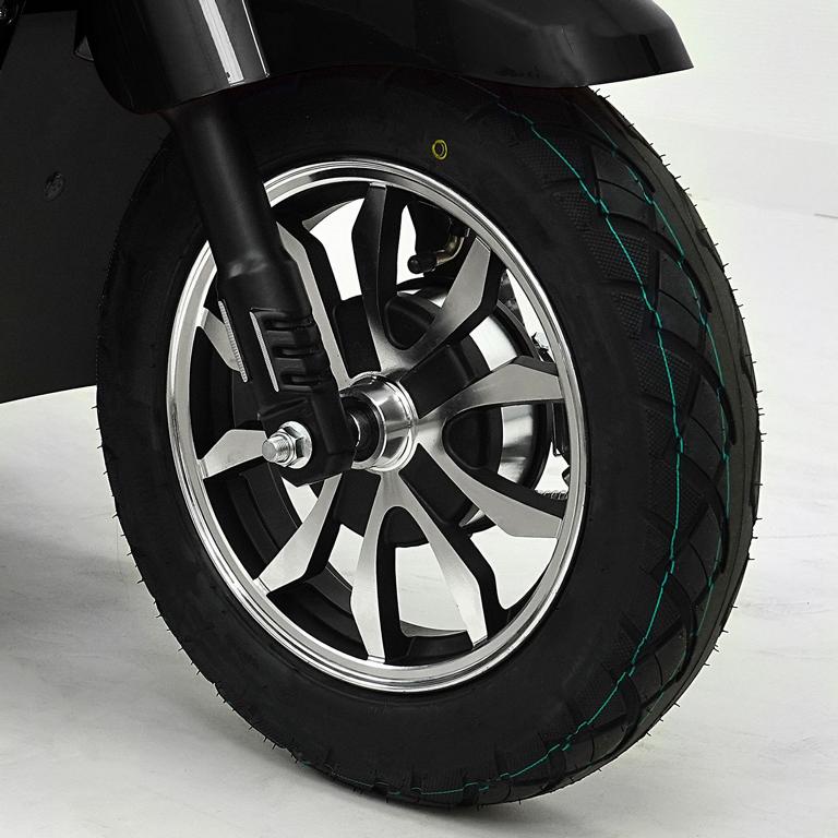 e-trike-25v2-r31-detail-schwarz-009-jpg_1920x1920 e-trike-25v2-r31-detail-schwarz-009-jpg_1920x1920