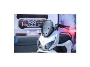 Elektroroller NeoRider mit Natrium-Ionen-Akku 04 Elektroroller NeoRider mit Natrium-Ionen-Akku 04